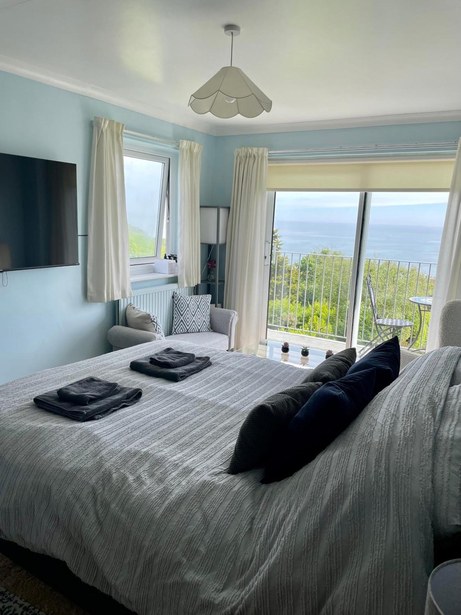Stunning Charmouth Property With Bay Views! Exterior foto